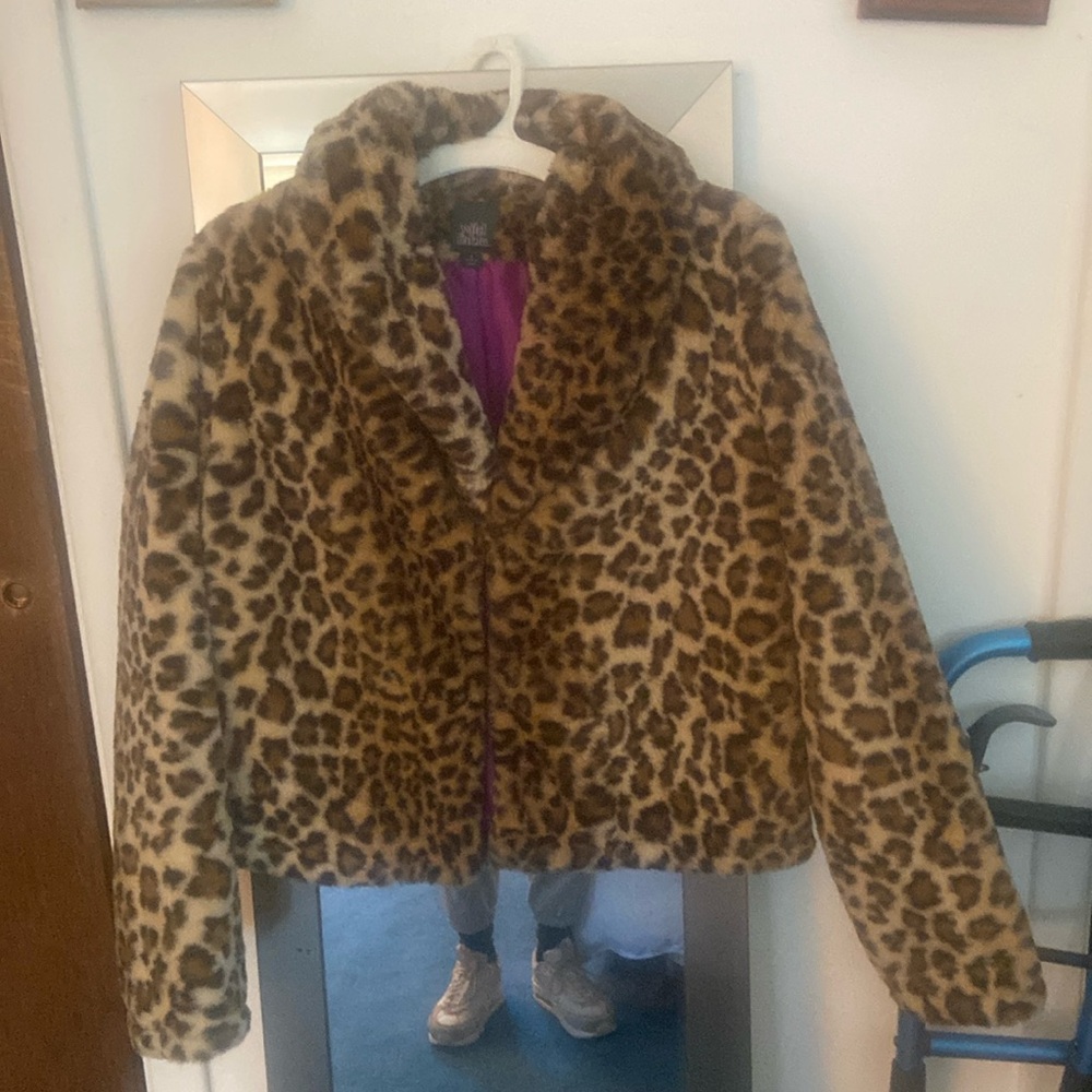Faux leopard fur jacket size extra small